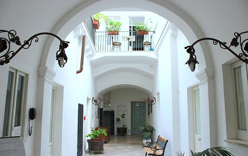 Palazzo Senape De Pace Alojamento de Acomodação e Pequeno-almoço Gallipoli